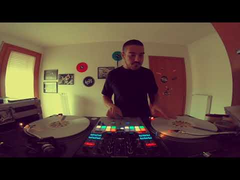 ANDREA MARTINI DJ x SKIZO SCRATCH ACADEMY