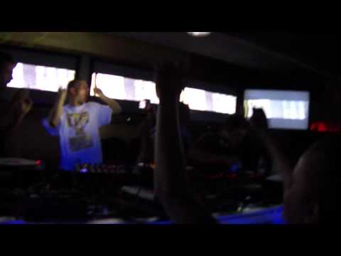 Pirupa live @ AudiumClub Madrid playng Ah