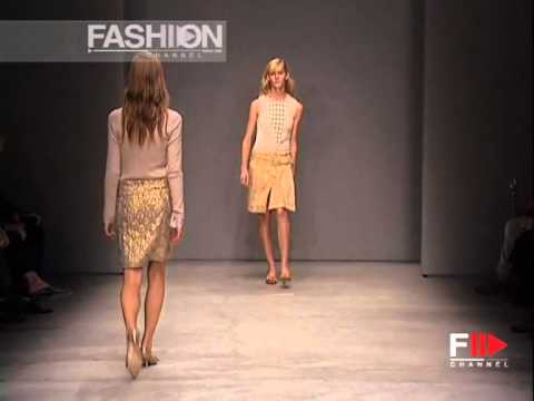"Prada" Spring Summer 2002 Milan 2 of 3 pret a porter women by FashionChannel