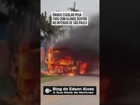 Ônibus escolar pega fogo no interior de SP (Confira imagens) #shorts