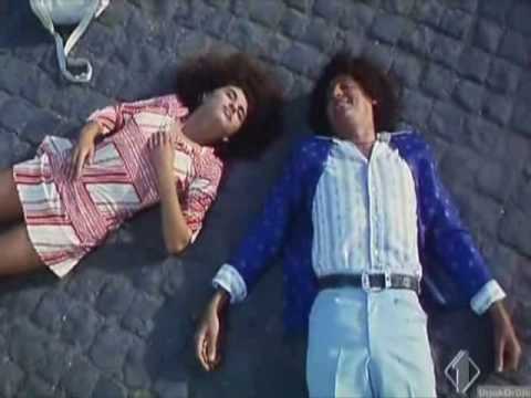 FFSS - Cioè che mi hai portato a fare sopra a Posillipo se non mi vuoi più bene