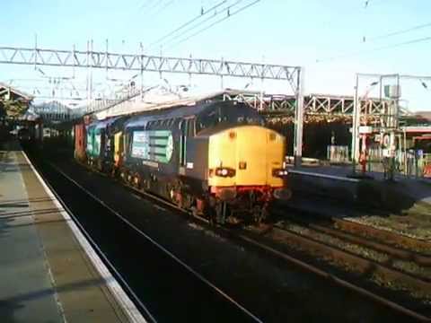 DRS 37605 + 37059 working 6K73 Flasks @ Crewe 22/11/2014