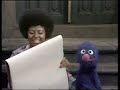 Classic Sesame Street Grover And Susan Plays A Guessing Game 1975