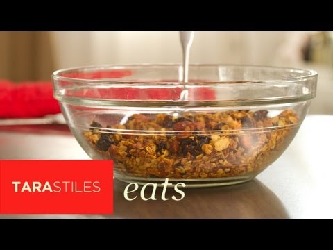 Healthy Maple Granola Recipe | Tara Stiles Eats