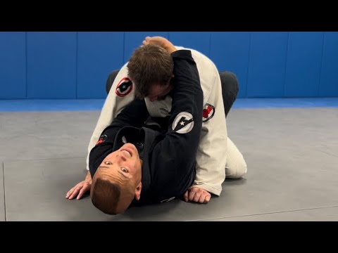 TRUEJitsu - Basic and simple attacks from closed guard