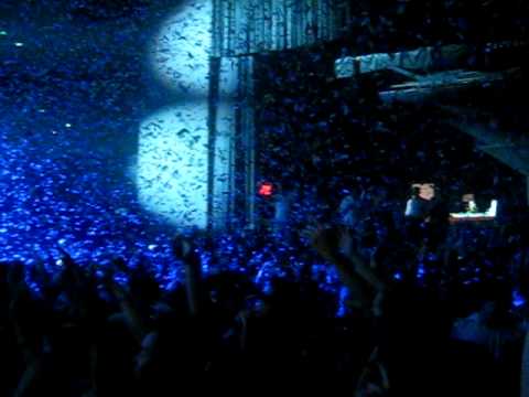 Kaskade Drops His Epic "I Remember" @ Roseland Ballroom New York City