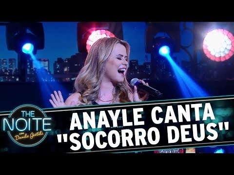 Anayle canta "Socorro Deus" | The Noite (21/11/17)