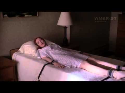 Desperate Housewives 2x24 Bree at the madhouse