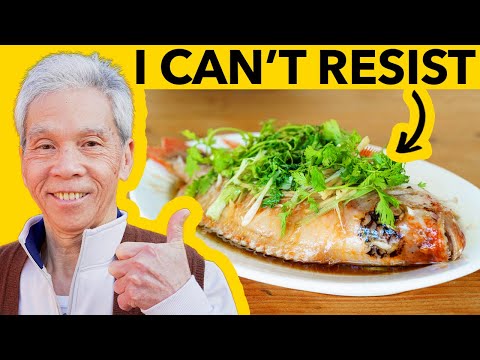 😋 Dad’s TASTIEST Steamed Fish! (薑葱蒸魚)