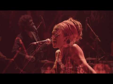 Ian Ramil /// Artigo 5° ao vivo no Theatro São Pedro /// part. Gutcha Ramil