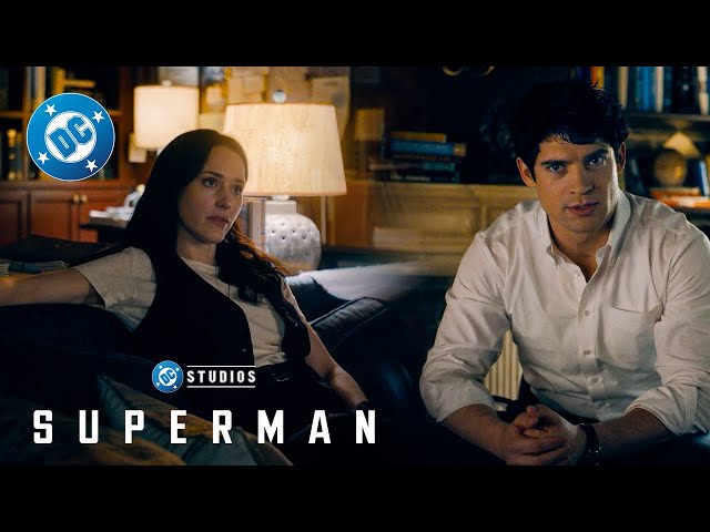 Lois Lane's EXCLUSIVE Interview