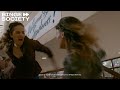 Bagarre Dans Le Hall Du Lycée Cobra Kai Saison 2 Episode 10