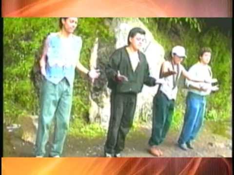 Grupo Revelacion - La Cumbia Del Mago.mpg
