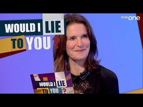 Susie Dent a nehoda při lechtání