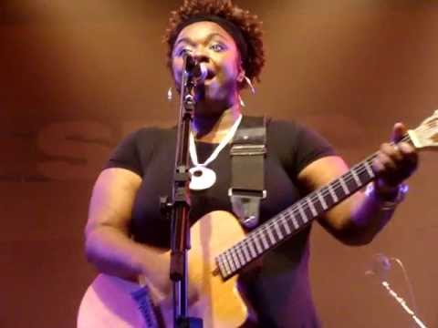 Ellen Oléria e Banda Pret.Utu - Feira da Ceilândia