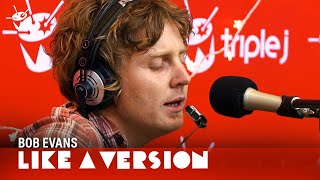 Bob Evans covers Santigold &#39;Disparate Youth&#39; for Like A Version