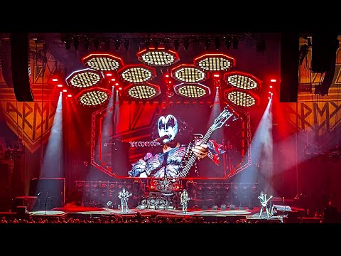 10. KISS - ‘Calling Dr Love’ 2022.08.20 [Melbourne. VIC. Australia]