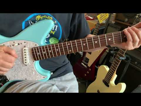 VIDEO- FENDER Jag-Stang JAG-70 2004 - SBL Sonic Blue - Japan Import image 14
