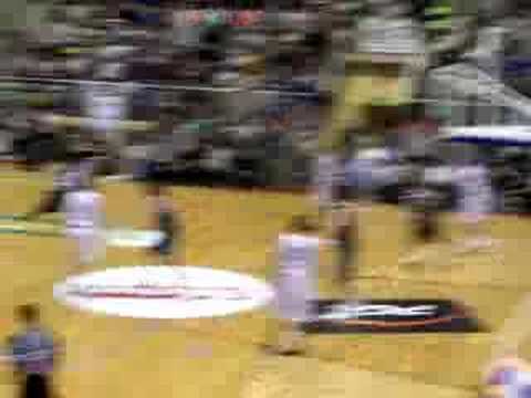 Górnik Wałbrzych - Turów Zgorzelec rzut za 3