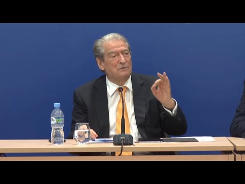 Top News - Berisha e shpalli një ditë më parë armik/Mesazhi në kod i Ramës për vrasjen e Shinzo Abe!