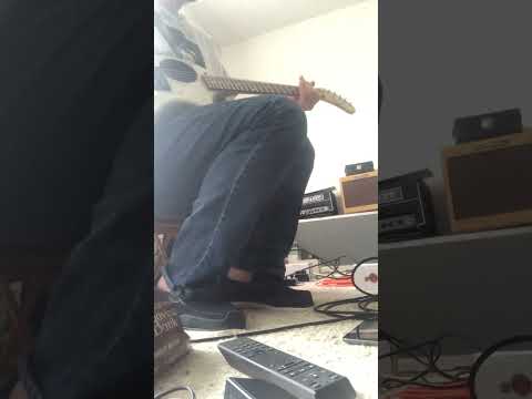 Fernandes  ZO-3 "Nomad" Travel Guitar -*SEE VIDEO*  Built in Amplifier and Speaker with Original Gigbag image 11