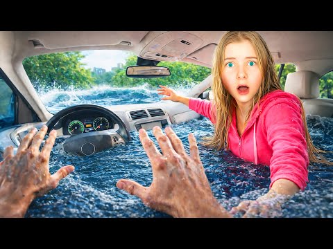 😭 Trapped in FLOODS 🌊 Our vacation was going to END here ❌