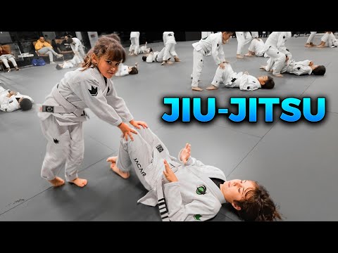 MARCOS E LAURA NO JIU-JITSU GANHARAM NOVA FAIXA! - Família Brancoala
