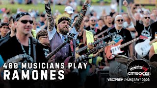 Rock Flashmob Show: 500 musicians play RAMONES - Blitzkrieg Bop (CITYROCKS)