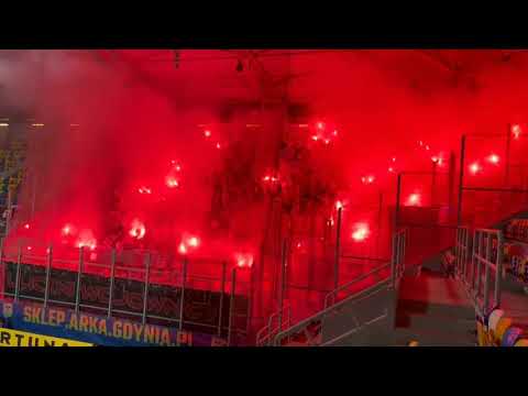 Arka Gdynia - ŁKS Łódź | Piro kibiców ŁKSu
