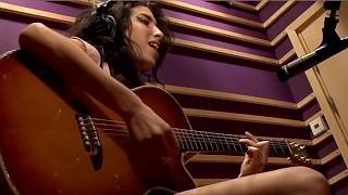 Amy Winehouse - You Know I&#39;m No Good | (ACUSTIC STUDIO) HD