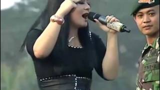 Download lagu Tni Joget Kereta Malam mp3