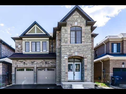 21 Ezra Crescent Brampton