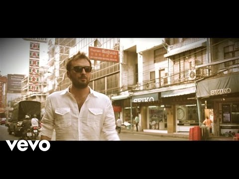 Cesare Cremonini - La Nuova Stella Di Broadway