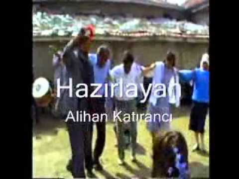 Yusuf dede ağırlama çekiyor.