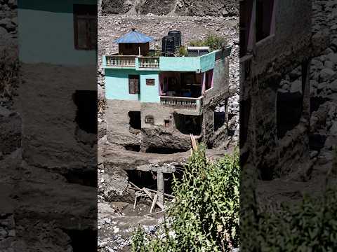 ¿Cómo sobrevivió la Casa Azul a la peor avalancha e inundación en Nepal? 🌊 #nepal #tibet