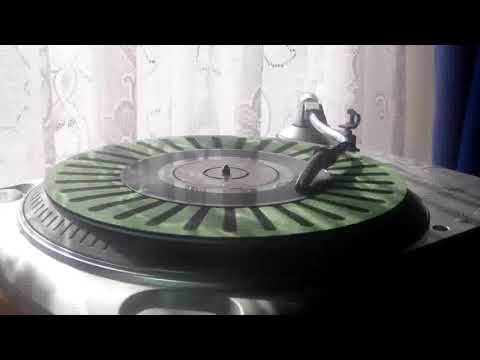 Elton John - The Bitch Is Back (DJM)