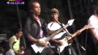 Download lagu buka dikit jos MONATA by amy chan mp3