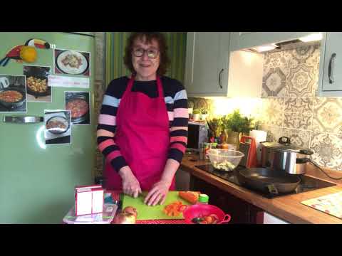 Turkey Meatballs in Tomato Sauce | Cook Your Own Week 4