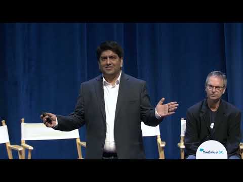 Build Mobile Experiences with Mobile App Plus & Mobile Builder