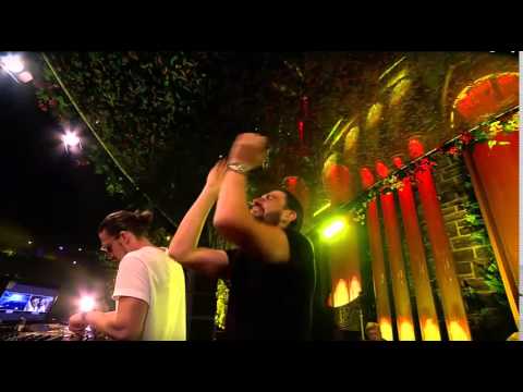 Bob Marley - Could You Be Loved  Vs.Robin S. Show me love (DV & LMTomorrowland 2015 Mashup)