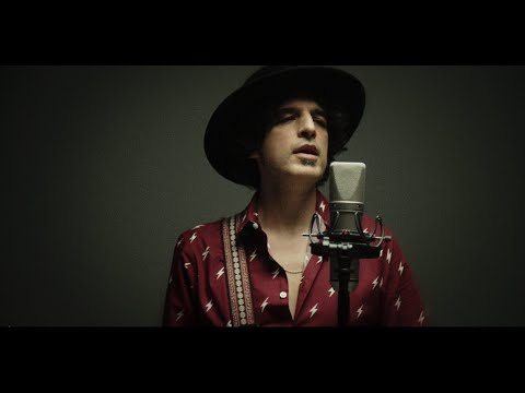 JUAN NAVAZO - “TODO ARDE”