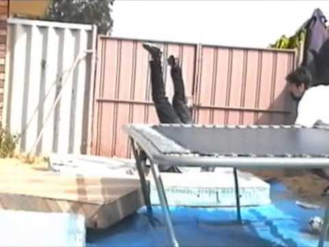 xCw Warzone (December 2003) - Aston Crude (Tazer) vs Nik Arial