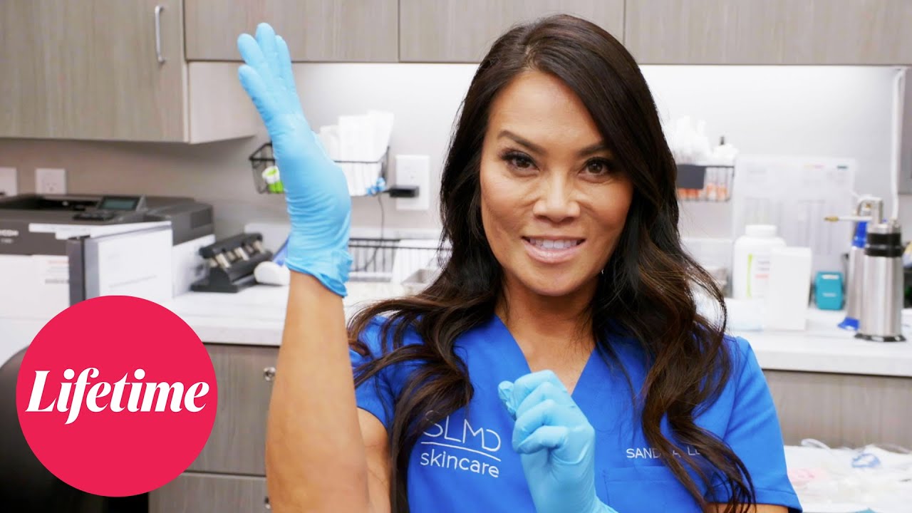 Official Trailer | Dr. Pimple Popper: Breaking Out | Lifetime