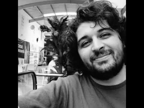 Alper Gencer - Onlar Hırka Değil, Pil! (Söyleyen: Cem Hayat)