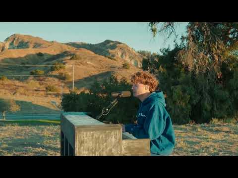 Kieran Rhodes - I've Got Superpowers (Live on a Windy Hilltop) | Piano in the Wild