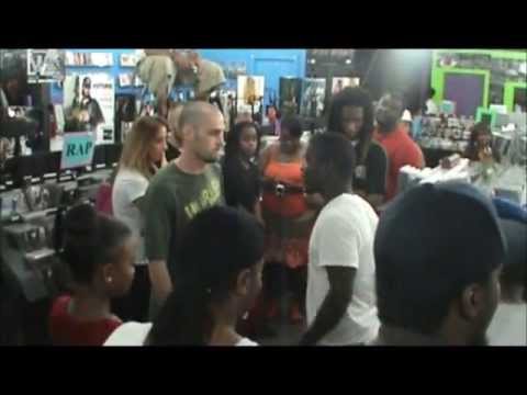 Abysmal Savant vs Kaine