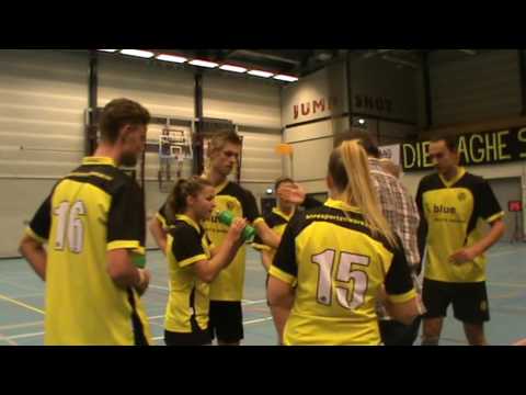 WEDSTRIJD 4  DIE HAGHE 1 - DOS KAMPEN 1