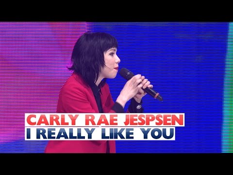 Carly Rae Jepsen - 'I Really Like You' (Live At Jingle Bell Ball 2015)