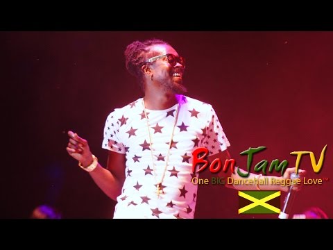Beenie Man @ Six Flags Caribbean Concert 2013