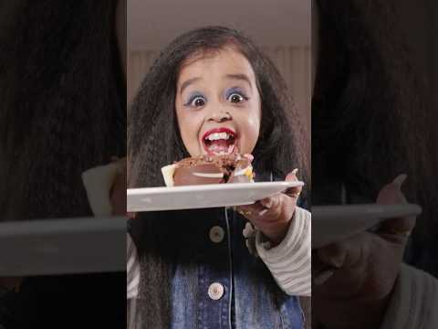 Happy birthday to the world's shortest woman - Jyoti Amge 🥰️✨